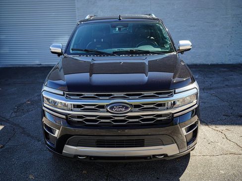 Used 2023 Ford Expedition Platinum image 6