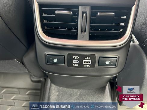 Used 2025 Subaru Outback Limited AWD/4WD image 24
