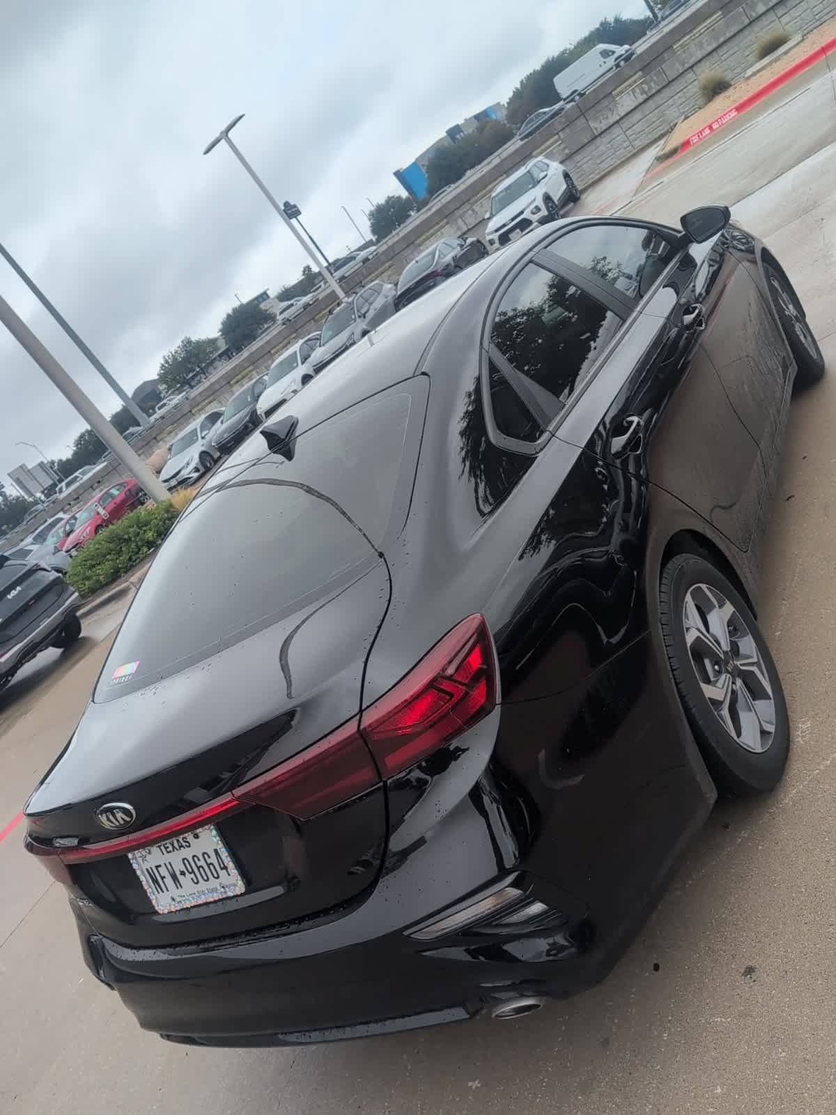 Used 2020 Kia Forte LXS FWD image 6