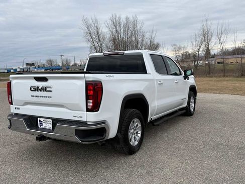 Used 2021 GMC Sierra 1500 SLE image 4