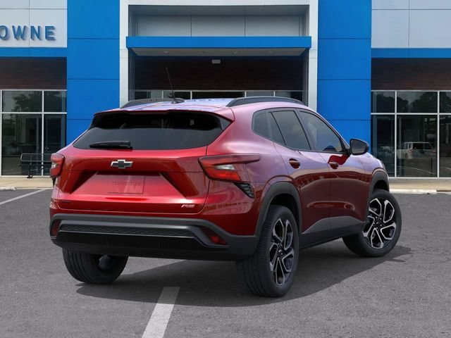 New 2026 Chevrolet Trax RS w/ Sunroof Package FWD image 4