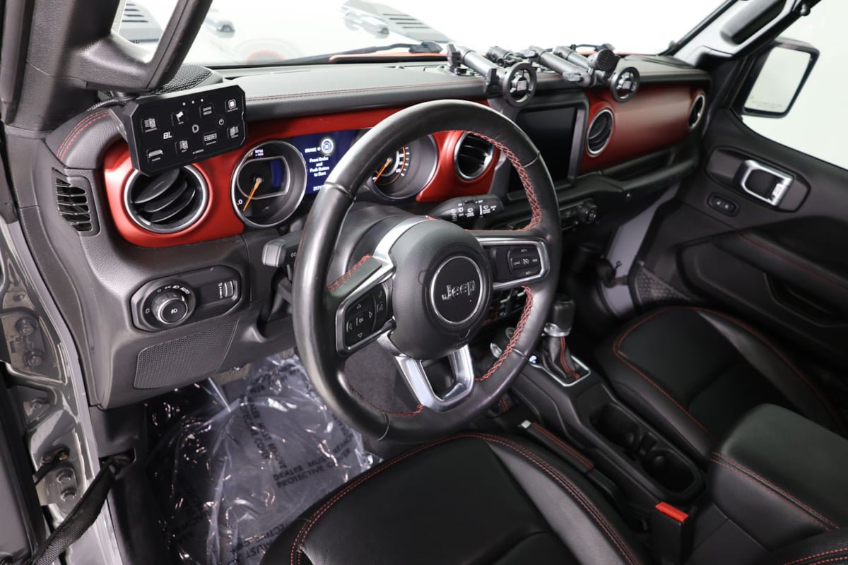 Used 2023 Jeep Wrangler Unlimited Rubicon w/ Xtreme 35 Tire Package AWD/4WD image 21
