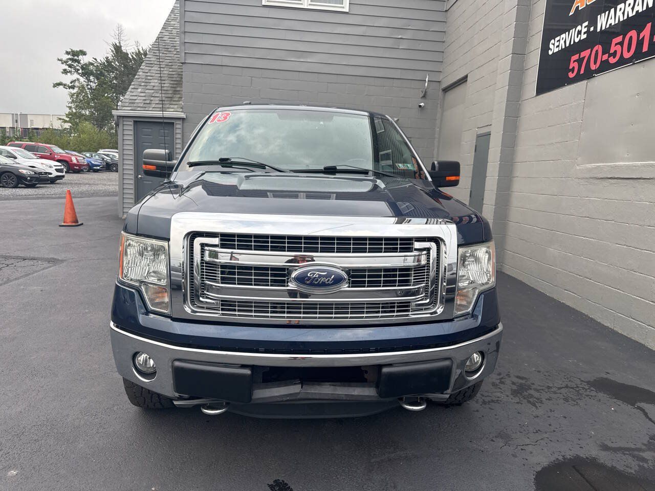 Used 2013 Ford F150 XLT w/ Luxury Equipment Group AWD/4WD image 2