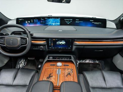 New 2026 Lincoln Navigator Black Label AWD/4WD image 22