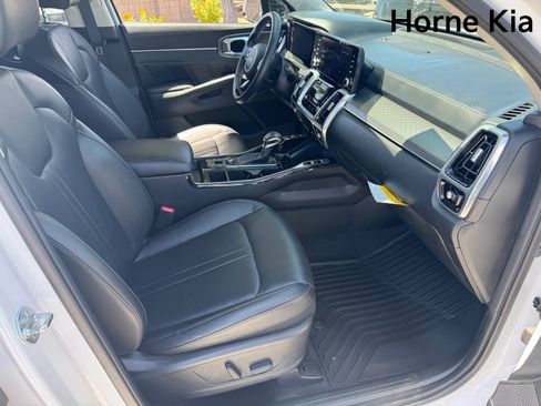 Certified 2023 Kia Sorento SX AWD/4WD image 26