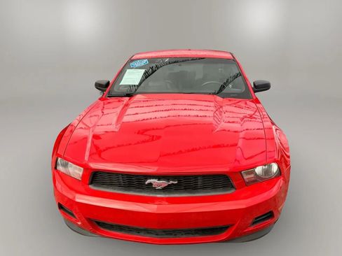 Used 2012 Ford Mustang Premium RWD image 5