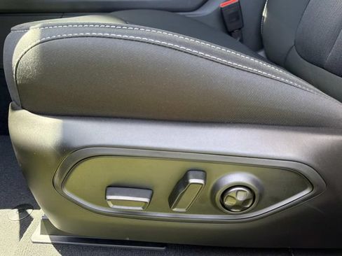 New 2026 Jeep Grand Cherokee L Laredo RWD image 25