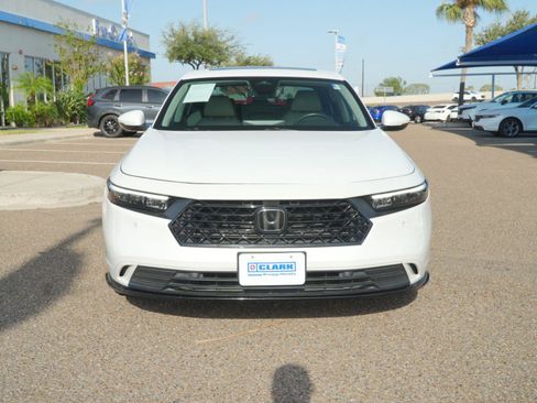 Used 2024 Honda Accord EX-L image 2