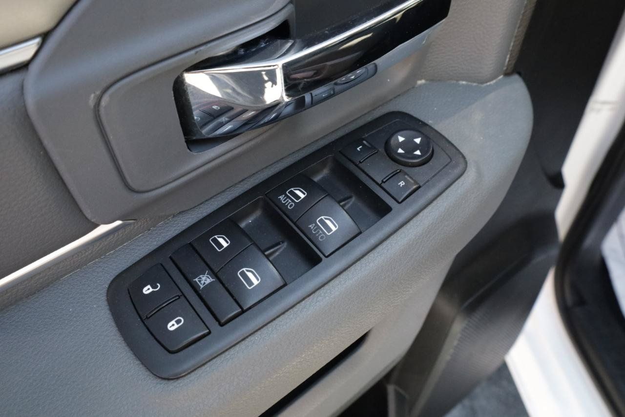 Used 2020 RAM 1500 Classic Warlock AWD/4WD image 30