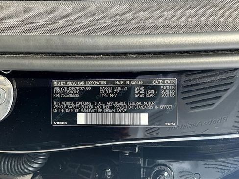 Used 2023 Volvo XC60 B5 Core AWD/4WD image 19