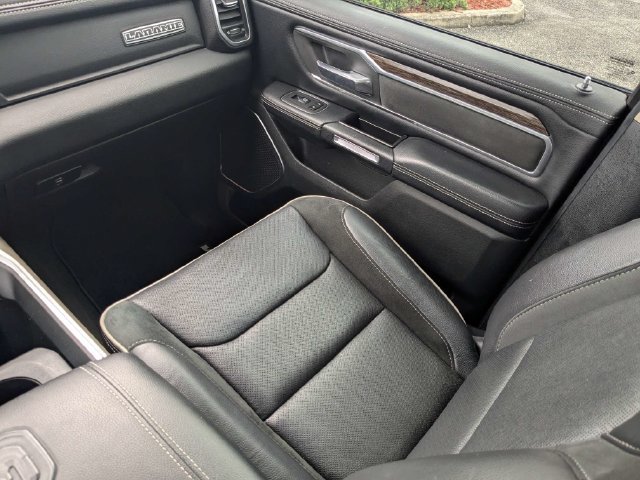 Used 2019 RAM 1500 Laramie RWD image 17