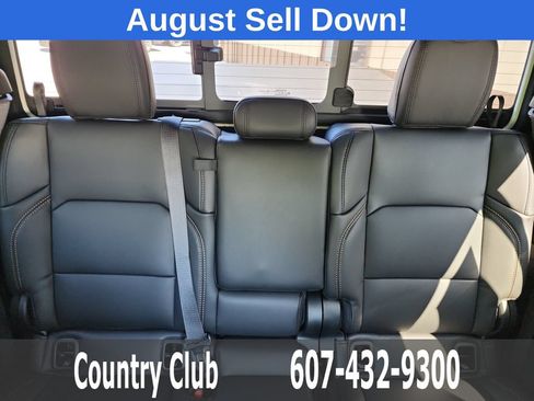 Used 2026 Jeep Gladiator Sport AWD/4WD image 21