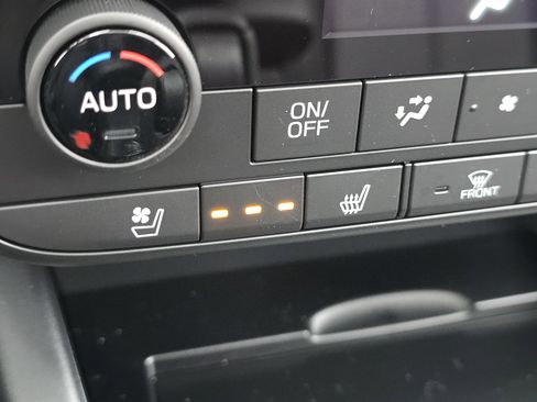 New 2026 Subaru Outback Touring XT image 13