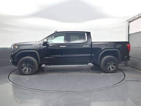 Used 2022 GMC Sierra 1500 Denali image 3