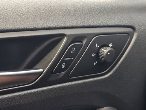 Used 2014 Volkswagen Jetta TDI Value Edition FWD image 22