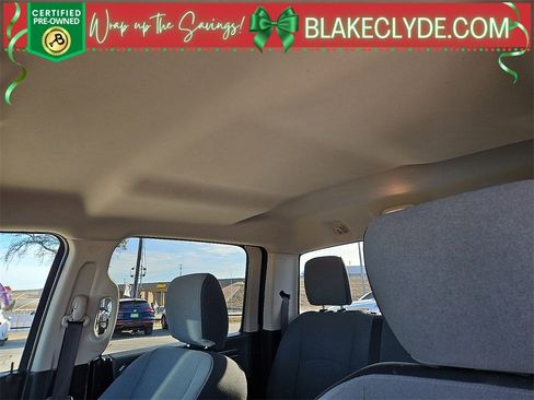 Used 2021 RAM 1500 Classic SLT image 19