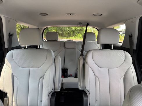Used 2025 Hyundai Palisade SEL FWD image 42
