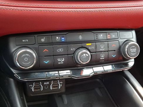 Used 2022 Dodge Durango R/T w/ Blacktop Package AWD/4WD image 20