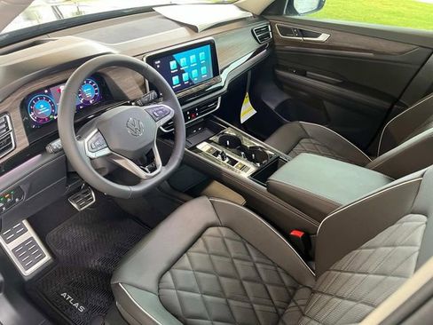 New 2026 Volkswagen Atlas SEL Premium R-Line image 22