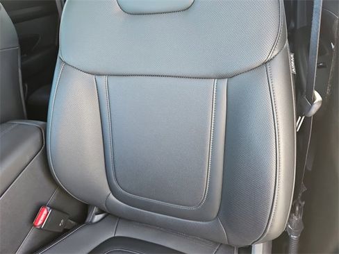 Used 2025 Hyundai Tucson SEL image 14