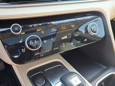 Certified 2023 INFINITI QX60 Luxe w/ Cargo Package image 15