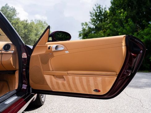 Used 2007 Porsche Boxster S RWD image 96