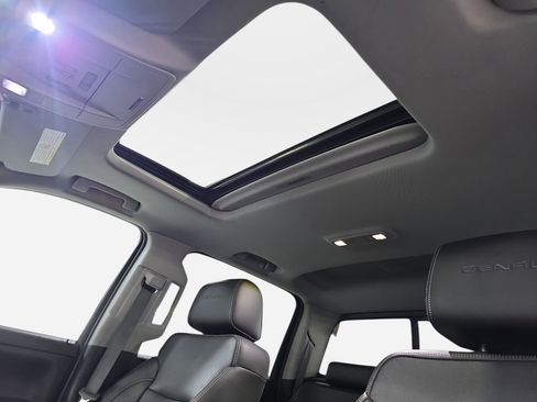 Used 2019 GMC Sierra 3500 Denali w/ Duramax Plus Package image 29