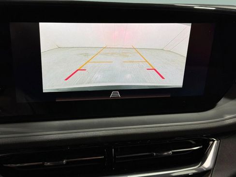 Used 2024 Buick Envista Sport Touring w/ Convenience I Package image 31