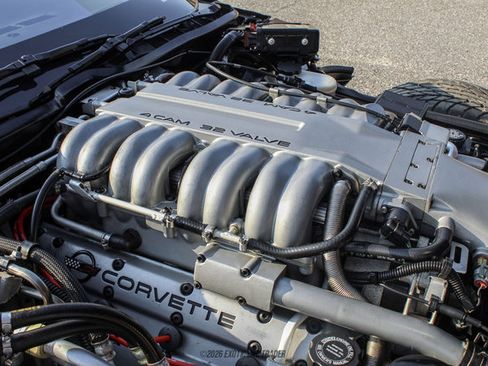 Used 1995 Chevrolet Corvette ZR1 RWD image 30