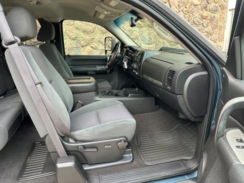Used 2007 Chevrolet Silverado 2500 LT w/ 2LT Audio Package image 23