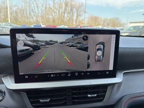 Used 2025 Ford Explorer ST-Line w/ ST-Line Street Pack image 27