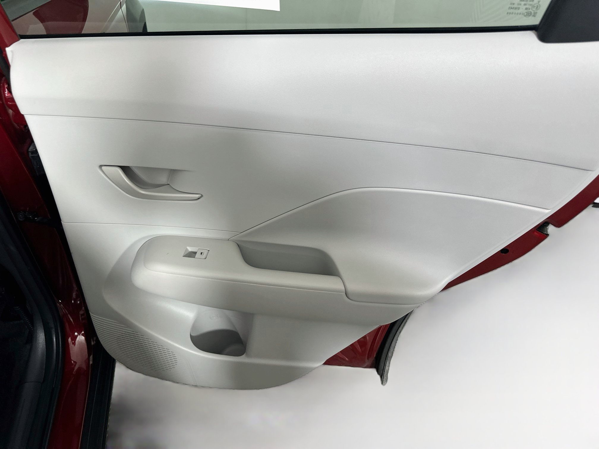 Used 2025 Hyundai Kona SEL FWD image 28