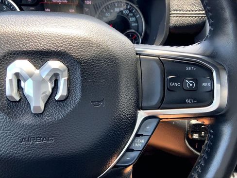 Used 2024 RAM 1500 Laramie AWD/4WD image 25