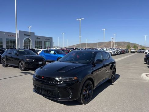 Used 2024 Dodge Hornet R/T Plus image 4