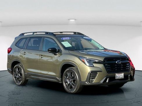 Certified 2025 Subaru Ascent Onyx Edition image 8