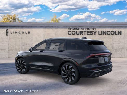 New 2026 Lincoln Nautilus Reserve w/ Jet Appearance Package AWD/4WD image 4