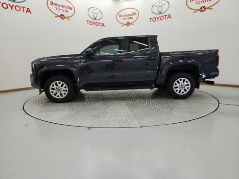 Used 2024 Toyota Tacoma SR RWD image 5