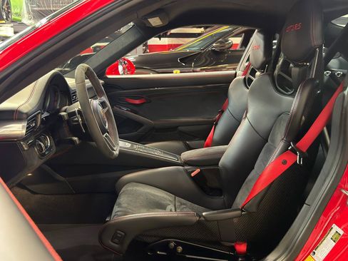 Used 2019 Porsche 911 GT3 RS RWD image 15