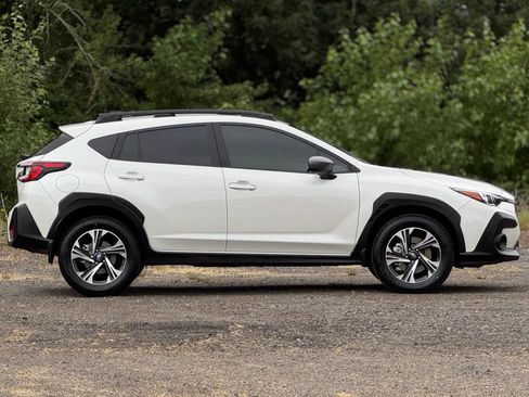 Certified 2024 Subaru Crosstrek 2.0i Premium AWD/4WD image 8