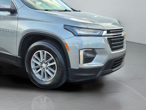 Used 2023 Chevrolet Traverse LT FWD image 34