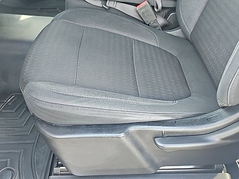 Used 2020 Chevrolet Silverado 2500 LT w/ Z71 Off-Road Package image 10