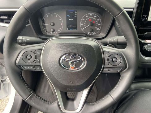 Used 2025 Toyota Corolla SE image 33