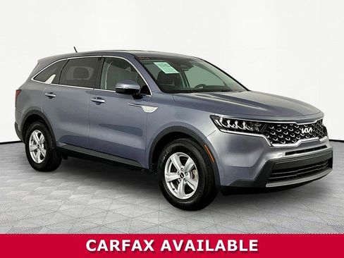 Used 2023 Kia Sorento LX FWD image 3