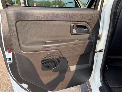 Used 2009 Chevrolet Colorado LT w/ LT Preferred Equipment Group AWD/4WD image 19