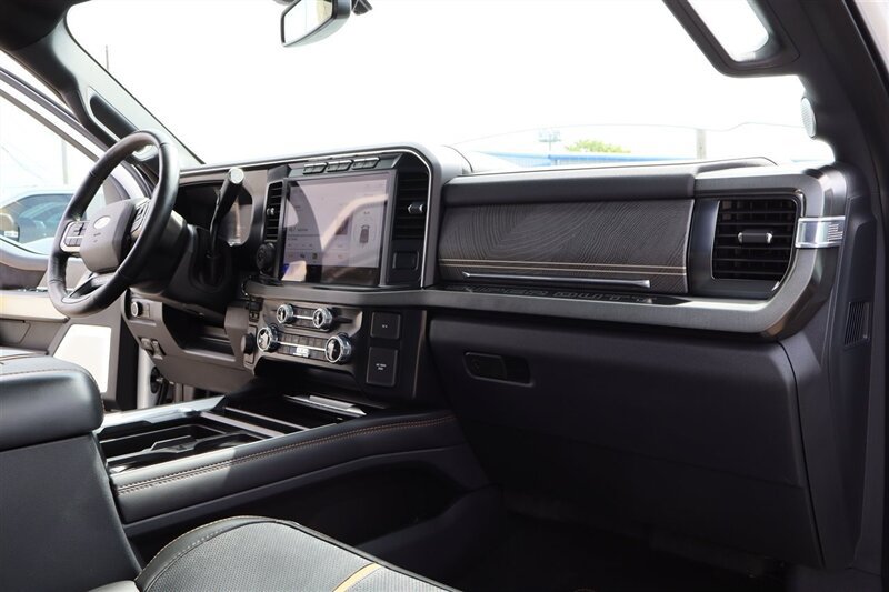 Used 2023 Ford F350 Platinum AWD/4WD image 34
