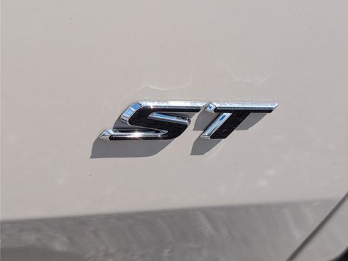 New 2026 Buick Envista Sport Touring w/ Studio Series FWD image 6