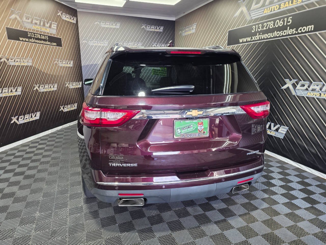 Used 2019 Chevrolet Traverse Premier w/ Driver Confidence II Package FWD image 11