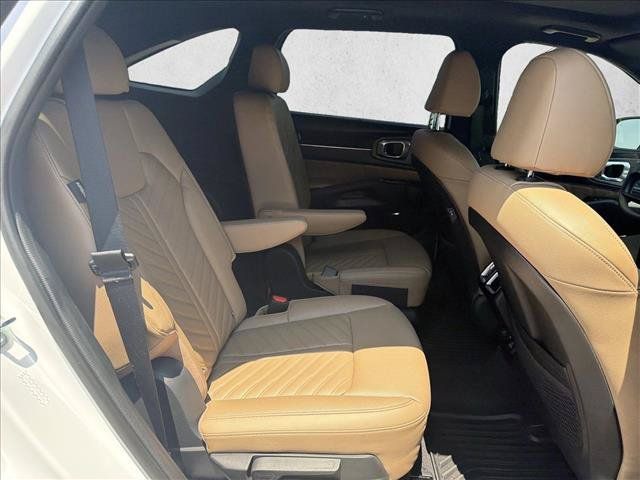 Used 2026 Kia Sorento SX Prestige w/ Olive Brown Leather Package AWD/4WD image 24