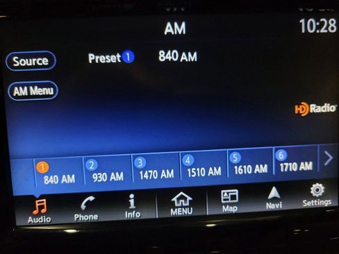Used 2017 Nissan Murano SV AWD/4WD image 25