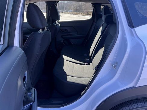 New 2026 Nissan Kicks S image 24